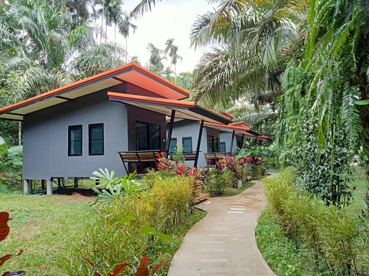 Khao Sok Palm Garden Resort Khao Sok National Park Exterior photo